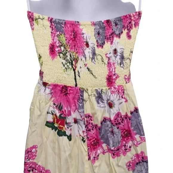 Lovely in Bahli Floral Open Back Dress With Back-Slit Tags - Picture 7 of 11